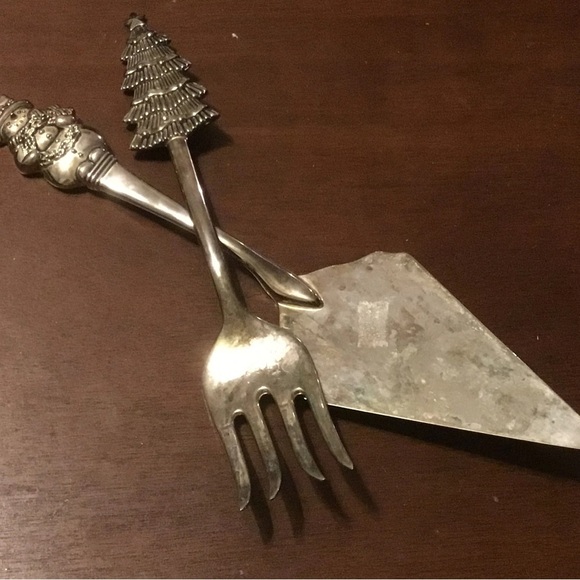 International silver Company Christmas pie server and fork- preloved - Picture 9 of 9